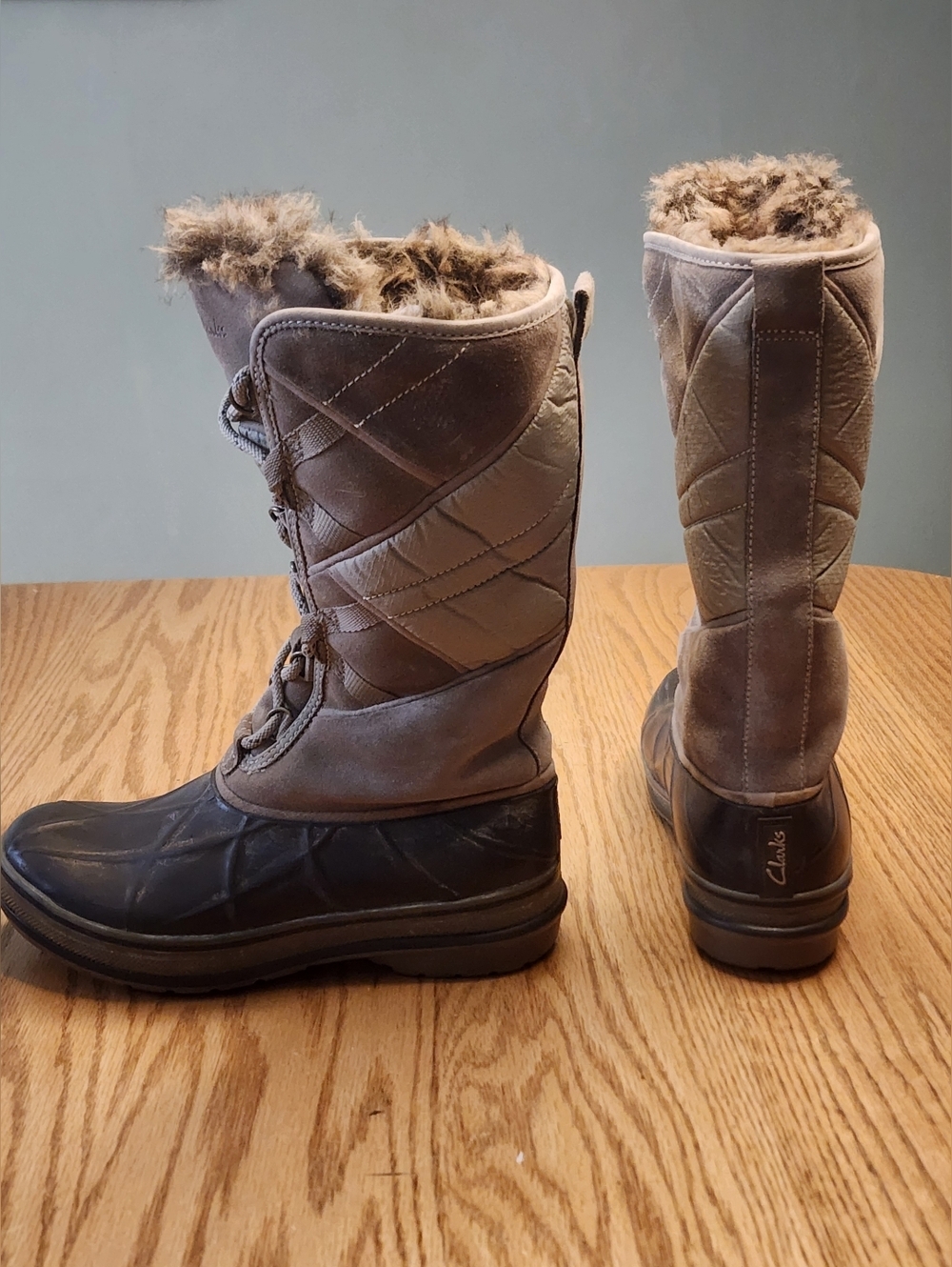 Clarks Muckers Storm Beige Fur Line Boots Womens Size 6.5 Winter Hiking Fall - Picture 9 of 9